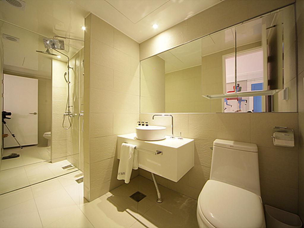 Sinchon Hotel GAEUL Seoul Exterior foto