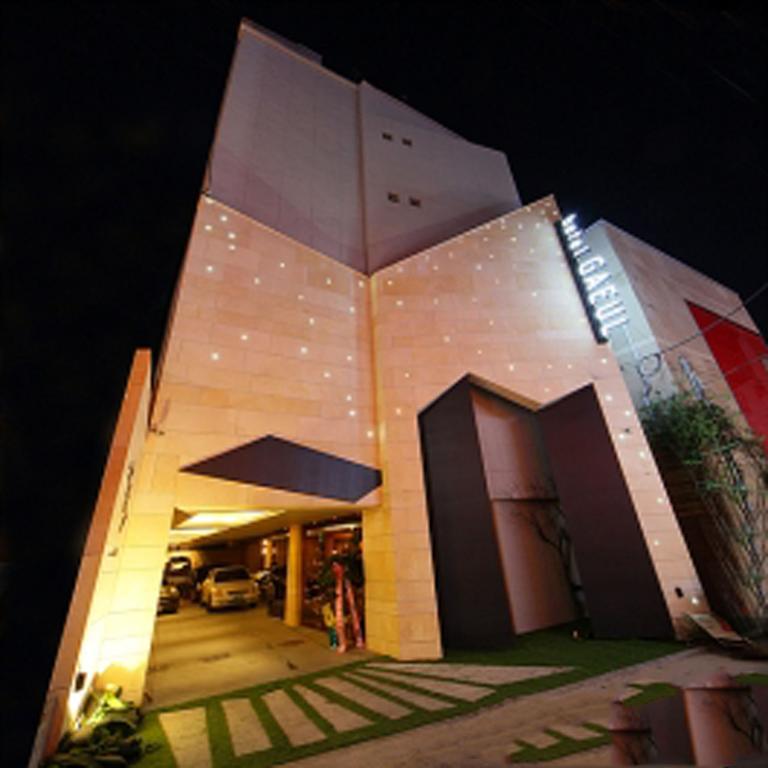 Sinchon Hotel GAEUL Seoul Exterior foto
